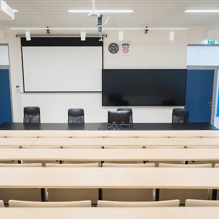 Akademis - Fit Hotell Split