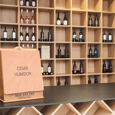 Hotell Akademis - Fit 4*