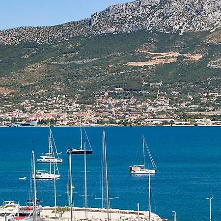 Akademis - Fit Hotel