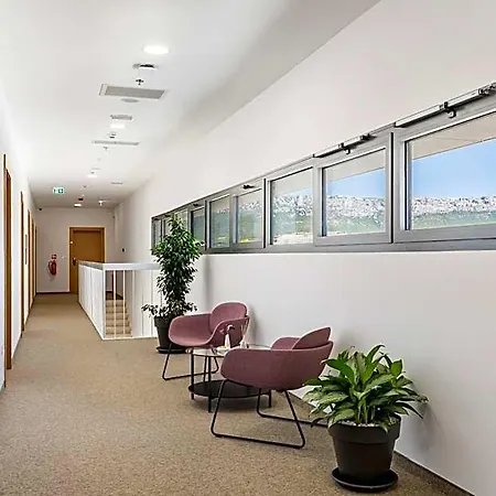 Hotel Akademis - Fit 4*