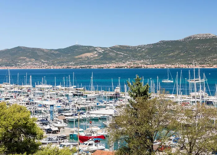 Akademis - Fit Hotell Split