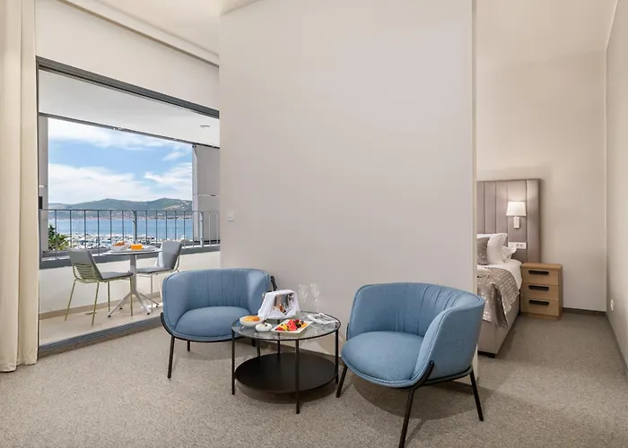 ホテル Akademis - Fit