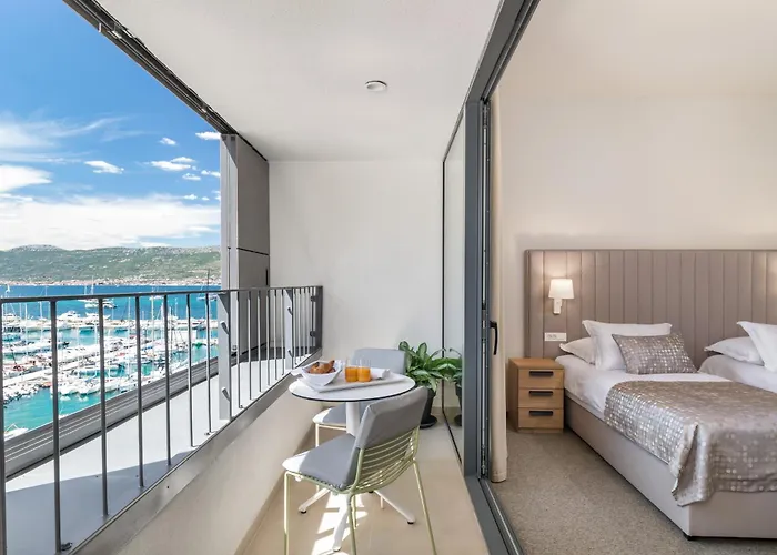 Akademis - Fit Hotell